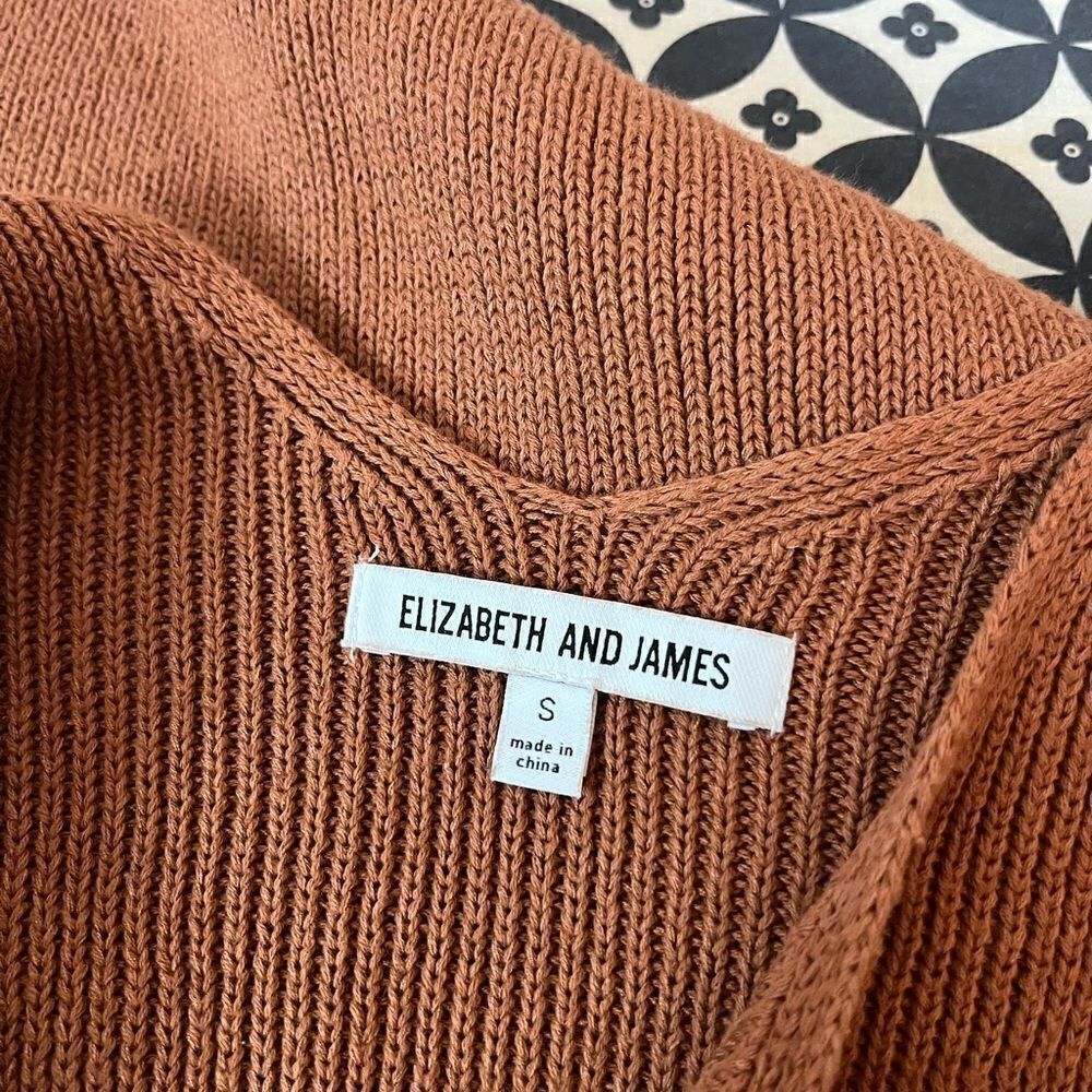 Elizabeth and James Sleeveless tank knit top - Picture 5 of 8